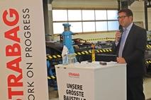 OB Steffen Scheller bei seiner Eröffnungsrede.