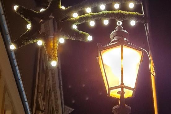 Weihnachtliche Beleuchtung Altstadt