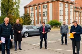 Vorarbeiten für den Abriss der Brücke am Altstadt Bahnhof  