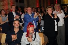 klatschende Besucher