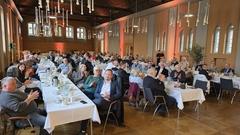 Der Rolandsaal war gut gefüllt und festlich hergerichtet.