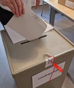 Bis 18:00 Uhr kann gewählt werden.