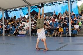 Handstand