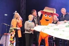 Übergabe des Staffelstabes an Berlin zur IGA 2017