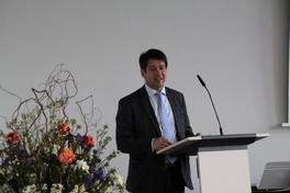 Neue  Medizinstudierende begrüßt