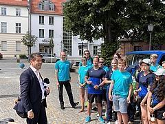 Oberbürgermeister Steffen Scheller wünscht viel Erfolg und faire Wettkämpfe