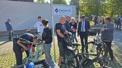 Die Polizei machte mittels Codierung Fahrräder sicher.