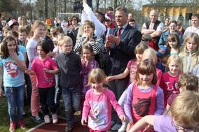 Spielplatz der Wilhelm-Busch-Schule eingeweiht