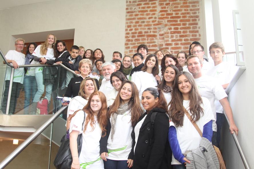 Jugendliche im Rathaus