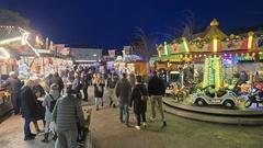 Auf dem Weihnachtsmarkt ist schon viel los.