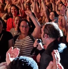 Zwischendurch genoss Bosse das Bad in der Menge.