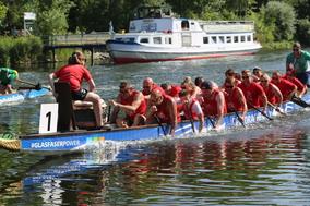 Die Fire Dragons holten mit 01:05,40 Minuten den Sieg.