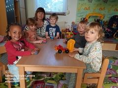 Siegrid Schotte mit ihren Schützlingen