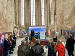 André Eckhardt begrüßt die Gäste.