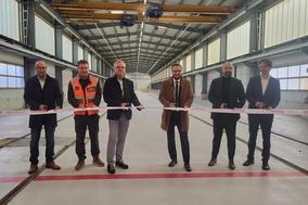 Banddurchschnitt für die runderneuerte STRABAG-Halle.