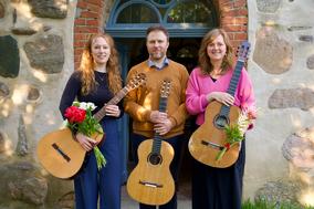 Das Trio Sonoro der Brandenburger Musikschule "Vicco von Bülow" beim Benefizkonzert im Vorjahr in Göttin.