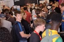 Die Messestände waren gut besucht.