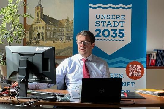 OB Steffen Scheller bei Bundeskonferenz "Mayors for Peace" dabei