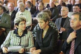 Ministerin und Oberbürgermeisterin im Gespräch