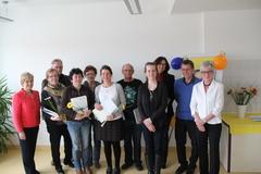 Zertifikatübergabe an die neuen Familienpaten