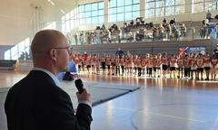 Oberbürgermeister Daniel Keip grüßte mit einem kräftigen "Sport frei!"